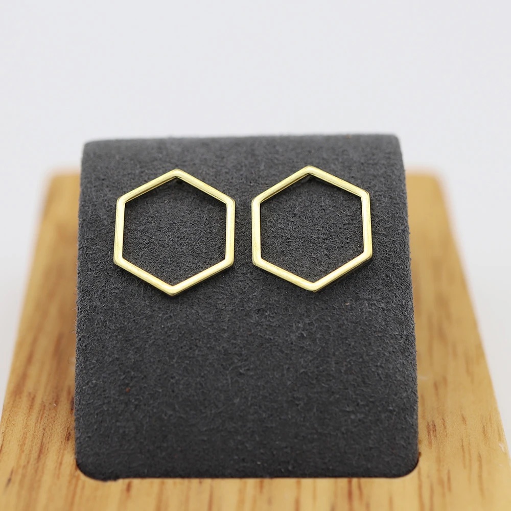 Honeycomb Earrings NEW w/o tags